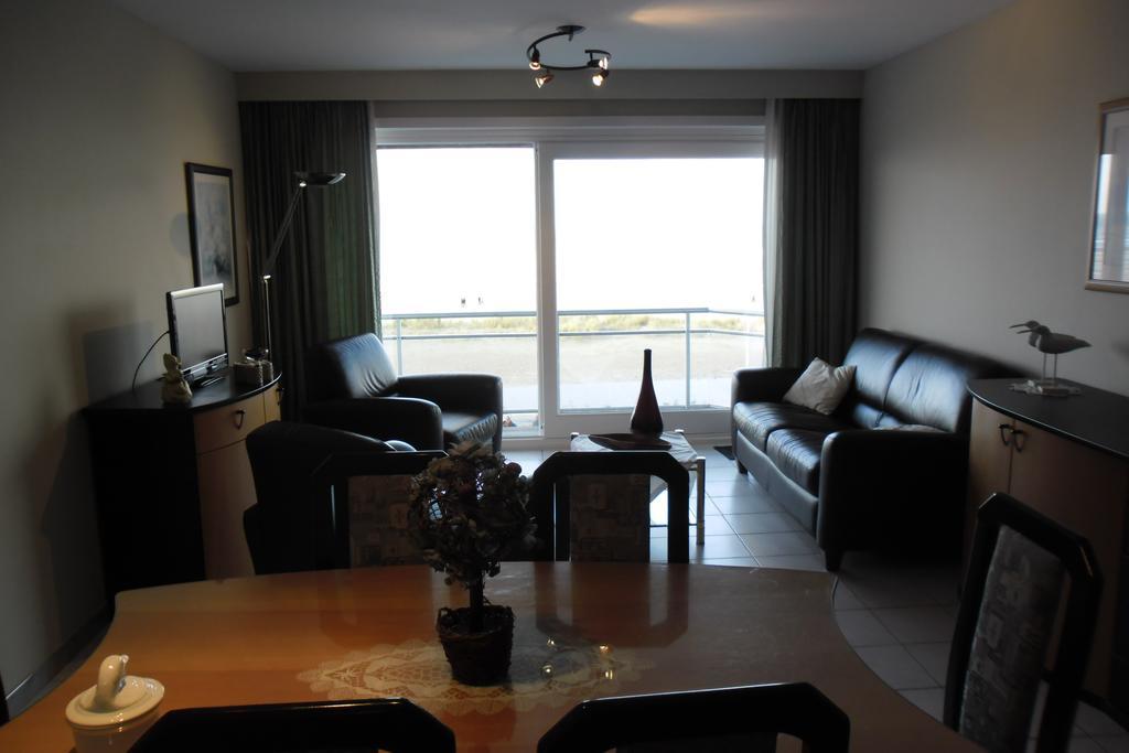 Residence Scorpio Nieuwpoort Exteriör bild